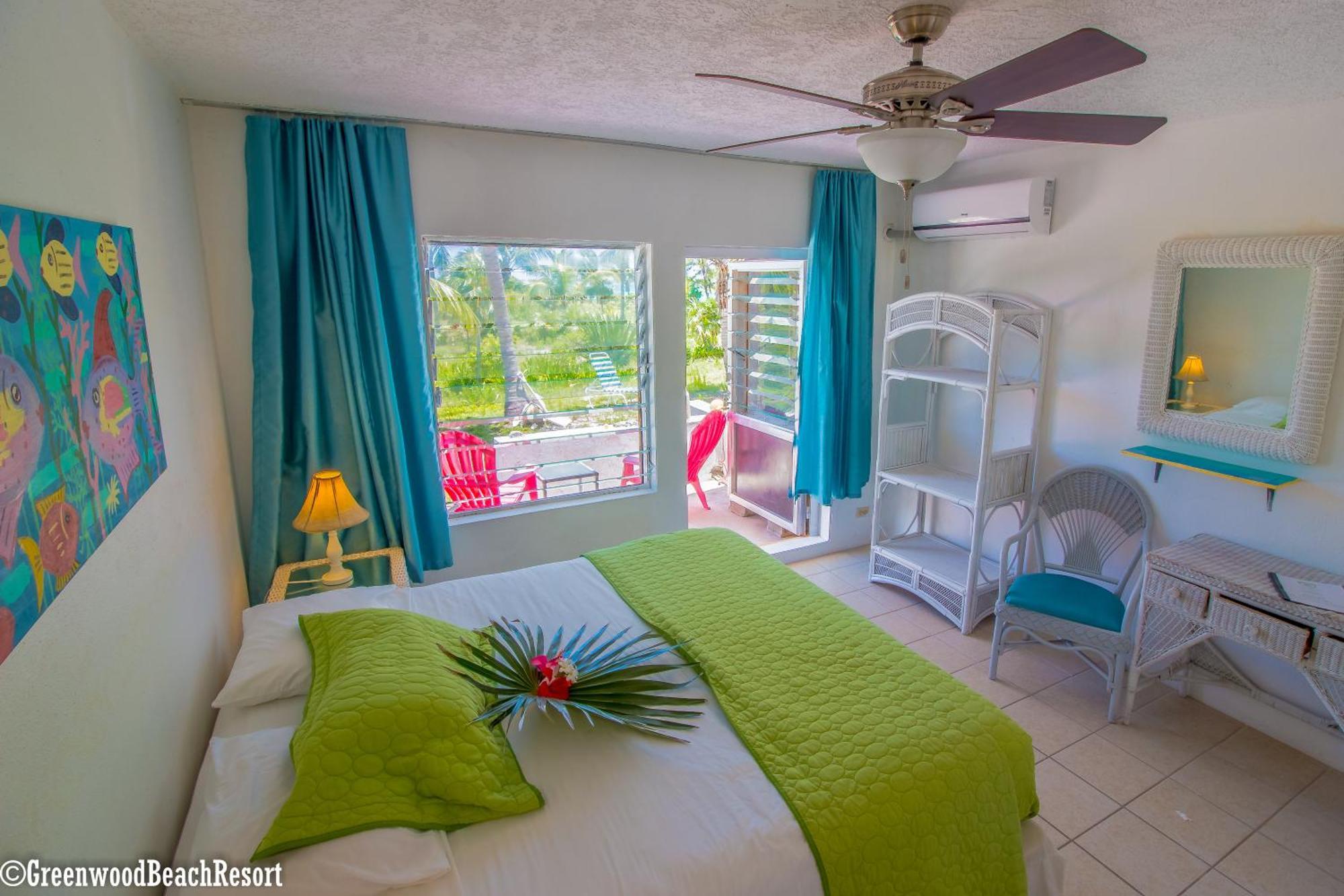 Greenwood Beach Resort Bailey Town  Bagian luar foto