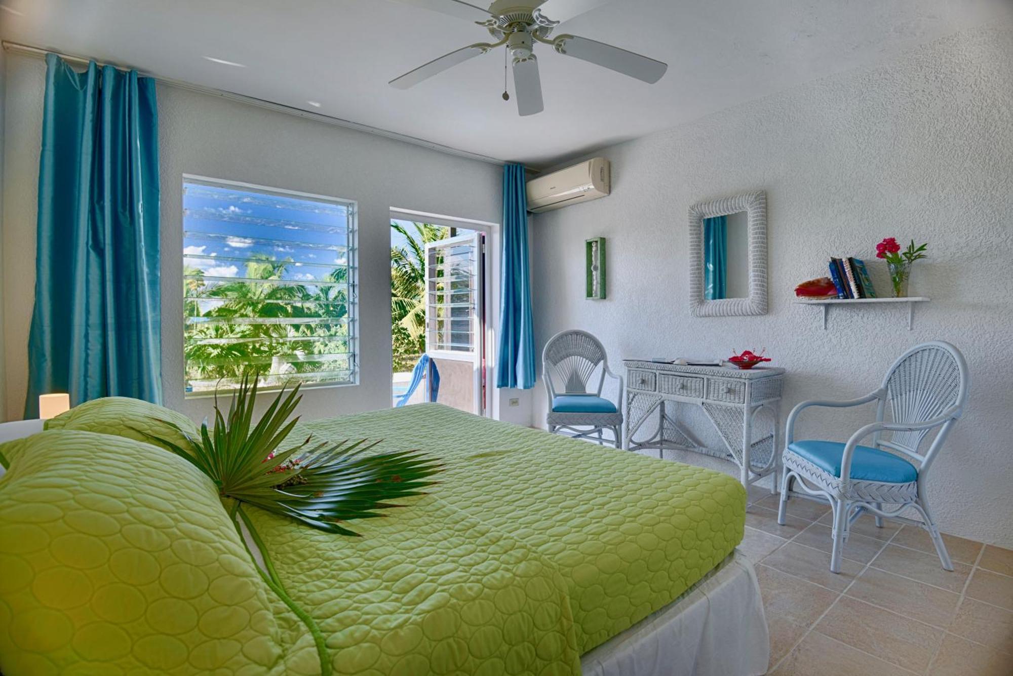 Greenwood Beach Resort Bailey Town  Bagian luar foto