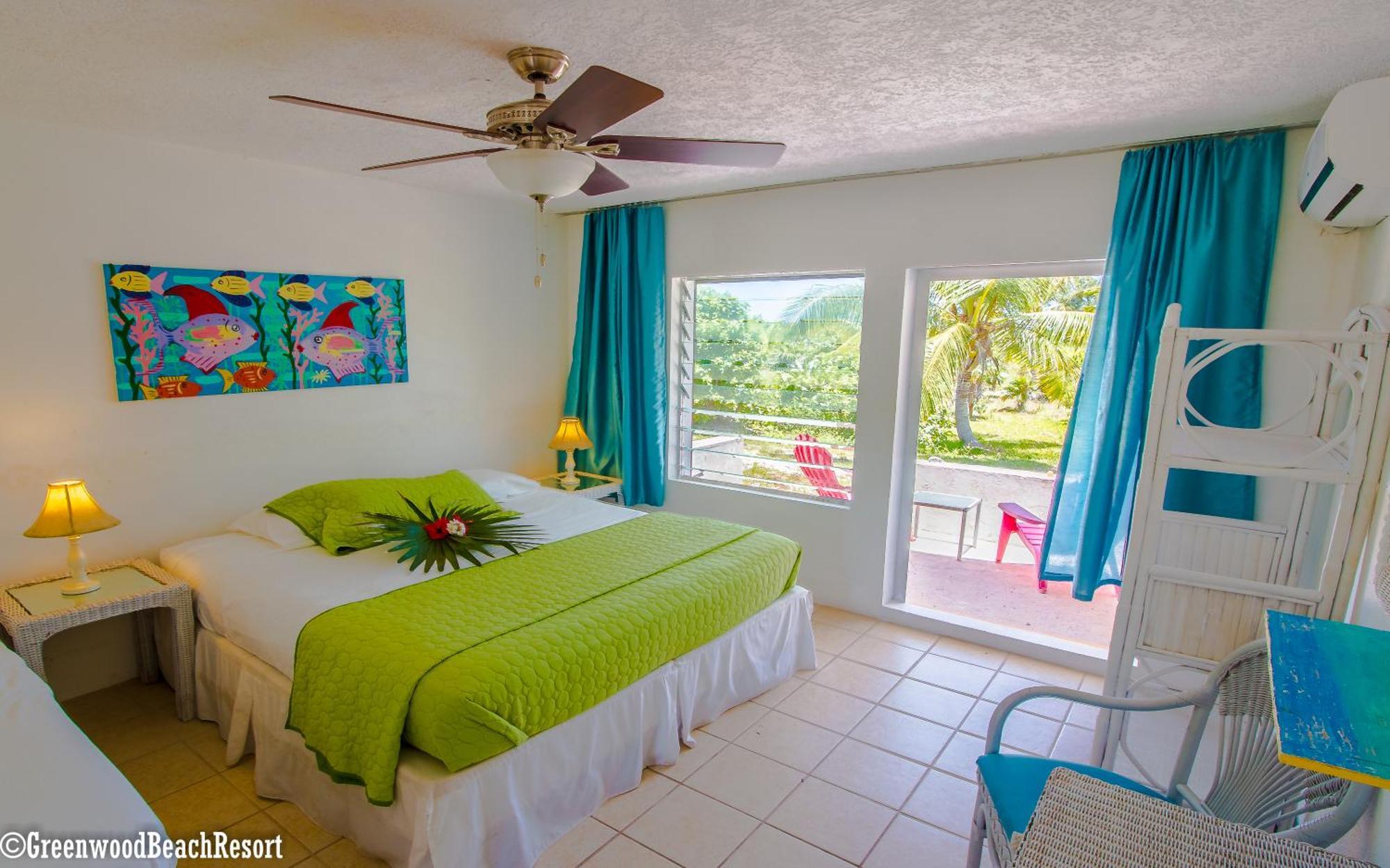 Greenwood Beach Resort Bailey Town  Bagian luar foto